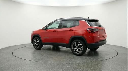 Red Hot Pearlcoat 2025 Jeep Compass Limited