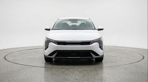 Snow White Pearl 2025 Kia K4 LXS