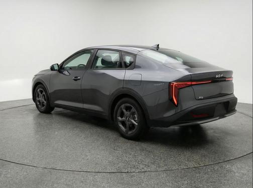 Interstellar Gray 2025 Kia K4 LXS