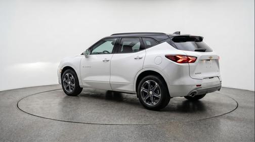 Summit White 2025 Chevrolet Blazer 2LT