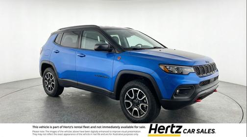 Hydro Blue Pearlcoat 2025 Jeep Compass Trailhawk