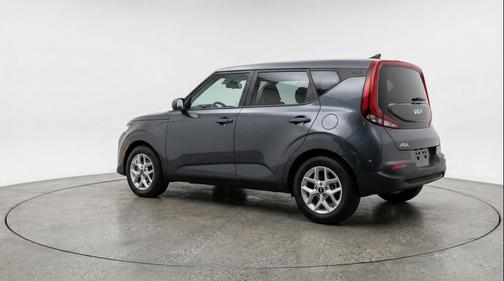 Gravity Gray 2025 Kia Soul LX