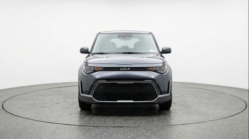 Gravity Gray 2025 Kia Soul LX
