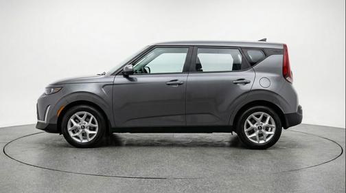 Gravity Gray 2025 Kia Soul LX
