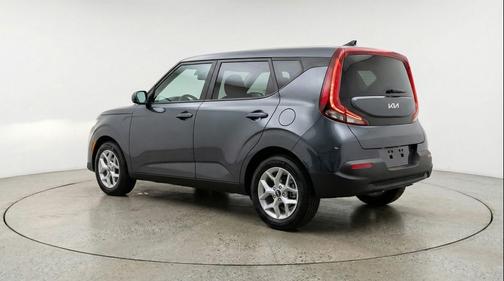 Gravity Gray 2025 Kia Soul LX