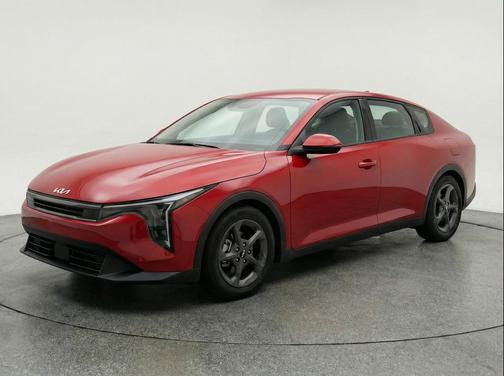 Currant Red 2025 Kia K4 LXS