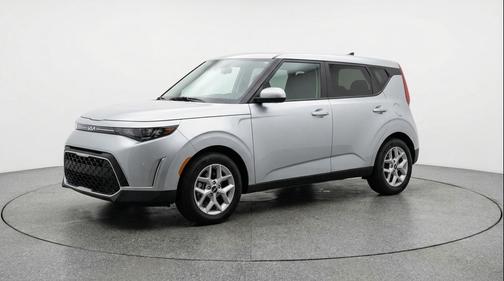 Steel Gray 2025 Kia Soul LX