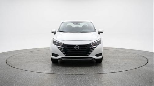 Aspen White Tricoat 2025 Nissan Versa 1.6 SV