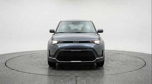 Gravity Gray 2025 Kia Soul LX