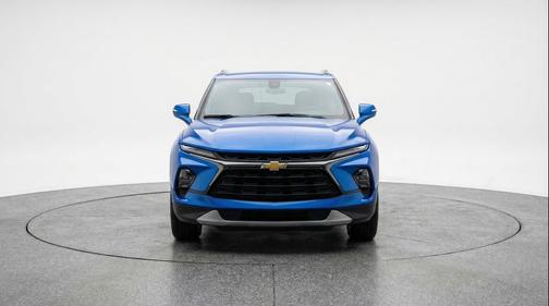 Riptide Blue Metallic 2025 Chevrolet Blazer 2LT