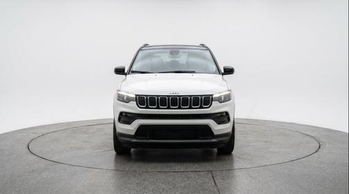 Bright White Clearcoat 2025 Jeep Compass Limited