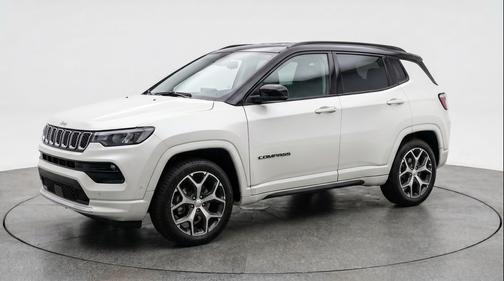Bright White Clearcoat 2025 Jeep Compass Limited