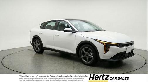 Snow White Pearl 2025 Kia K4 LXS