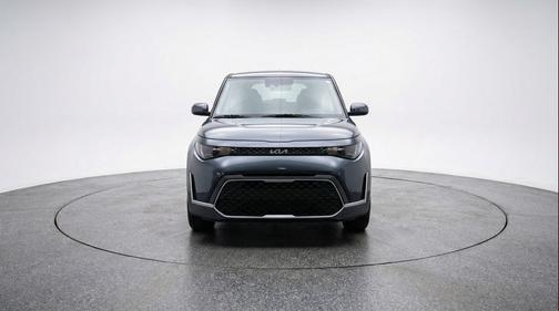 Gravity Gray 2025 Kia Soul LX