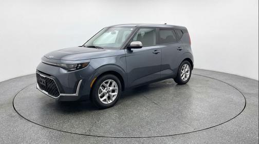 Gravity Gray 2025 Kia Soul LX