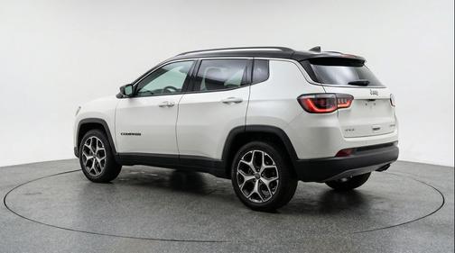 Bright White Clearcoat 2025 Jeep Compass Limited