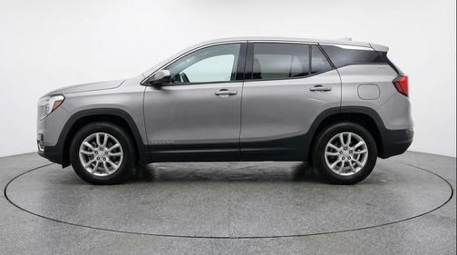 Sterling Gray Metallic 2024 GMC Terrain SLT