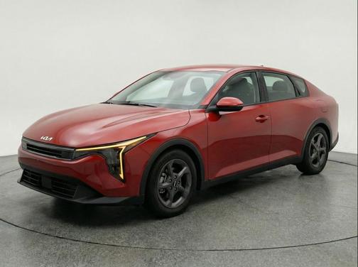 Currant Red 2025 Kia K4 LXS
