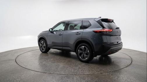 Gun Metallic 2025 Nissan Rogue SV