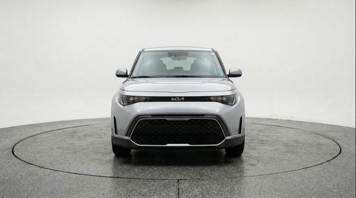 Steel Gray 2025 Kia Soul LX