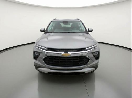 Sterling Gray Metallic 2025 Chevrolet Trailblazer LT