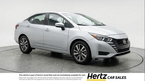 Brilliant Silver Metallic 2025 Nissan Versa 1.6 SV
