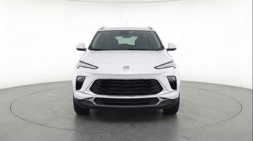 Summit White 2025 Buick Encore GX Preferred