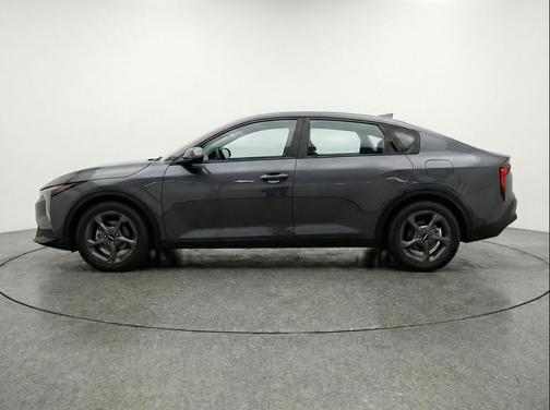Interstellar Gray 2025 Kia K4 LXS