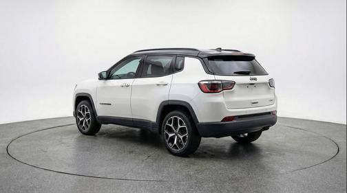 Bright White Clearcoat 2025 Jeep Compass Limited