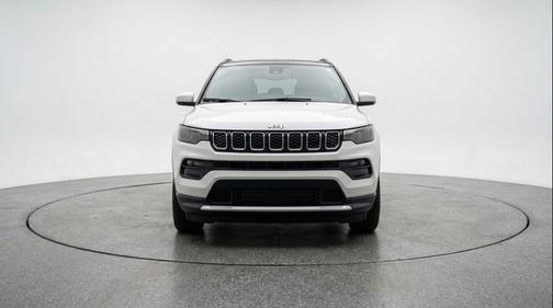 Bright White Clearcoat 2025 Jeep Compass Limited