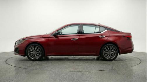Garnet Pearl Metallic 2025 Nissan Altima SV FWD