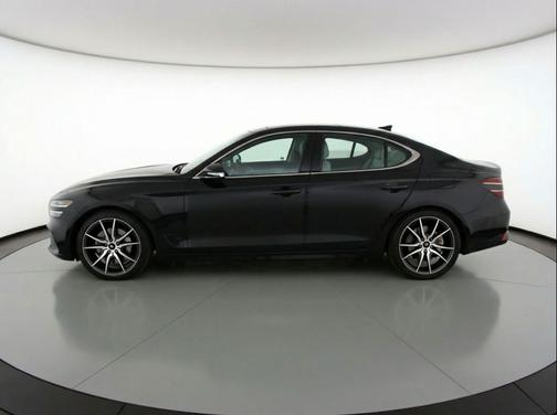 2025 Genesis G70 2.5T AWD