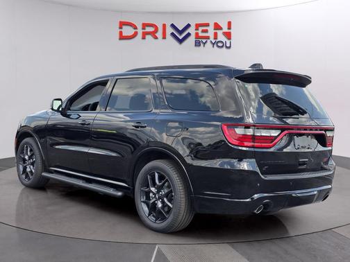 DB Black Clearcoat 2026 Dodge Durango GT Plus