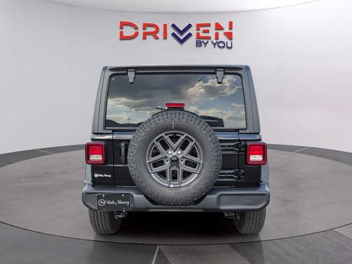 Black Clearcoat 2026 Jeep Wrangler Sport S