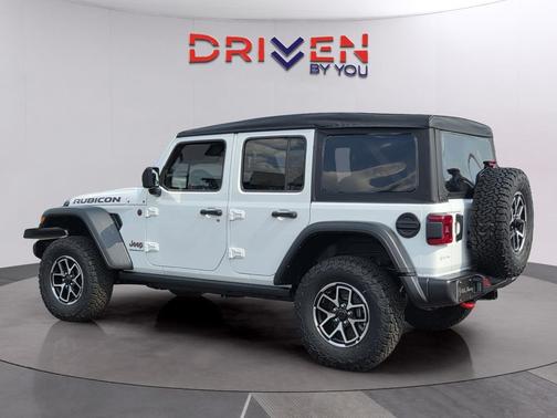 Bright White Clearcoat 2026 Jeep Wrangler Rubicon