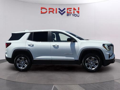 Summit White 2026 GMC Terrain FWD Elevation