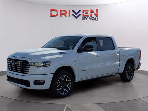 Bright White Clearcoat 2026 RAM 1500 Laramie