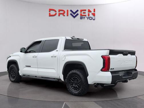 Ice Cap 2025 Toyota Tundra SR5