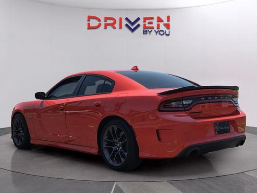 Go Mango 2023 Dodge Charger Scat Pack