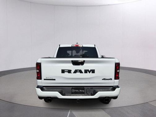 Bright White Clearcoat 2026 RAM 1500 Big Horn/Lone Star