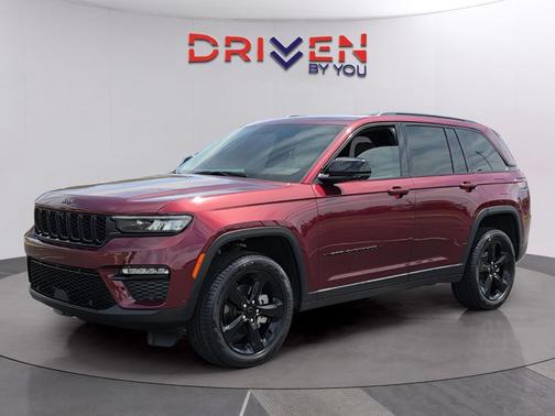 Velvet Red Pearlcoat 2025 Jeep Grand Cherokee Limited
