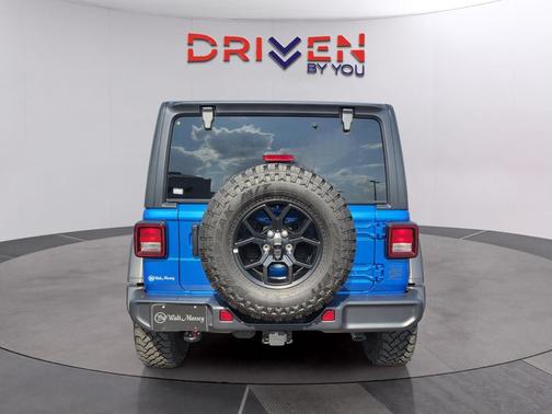Hydro Blue Pearlcoat 2026 Jeep Wrangler Willys