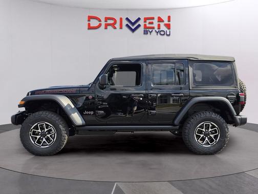 Black Clearcoat 2026 Jeep Wrangler Rubicon