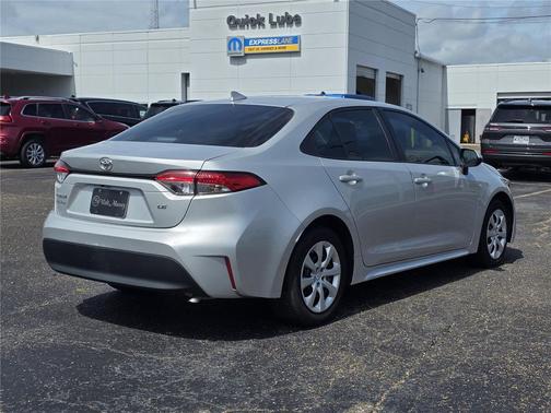 Classic Silver Metallic 2025 Toyota Corolla LE