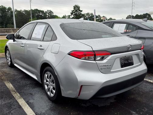 Classic Silver Metallic 2025 Toyota Corolla LE
