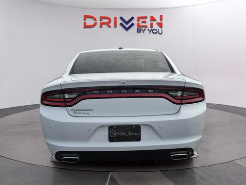 White Knuckle Clearcoat 2022 Dodge Charger SXT