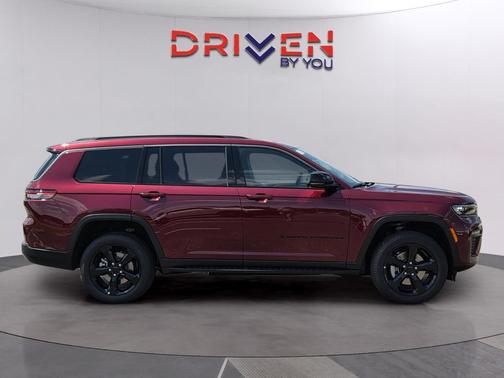 Velvet Red Pearlcoat 2026 Jeep Grand Cherokee L Limited