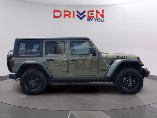 41 2025 Jeep Wrangler Willys