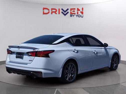 Gray Sky Pearl 2023 Nissan Altima SR VC-Turbo FWD