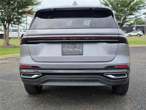 Lustrous Gray Metallic Clearcoat 2024 Lincoln Nautilus Premiere
